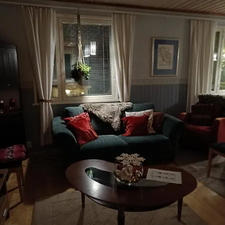 Talo Valoisa Villa Rovaniemi